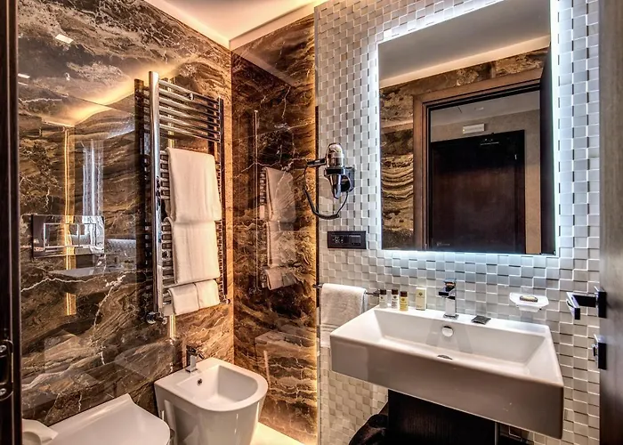 Hotel Prassede Palace 4*