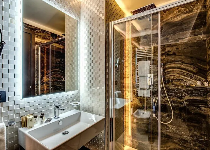 Prassede Palace 4*